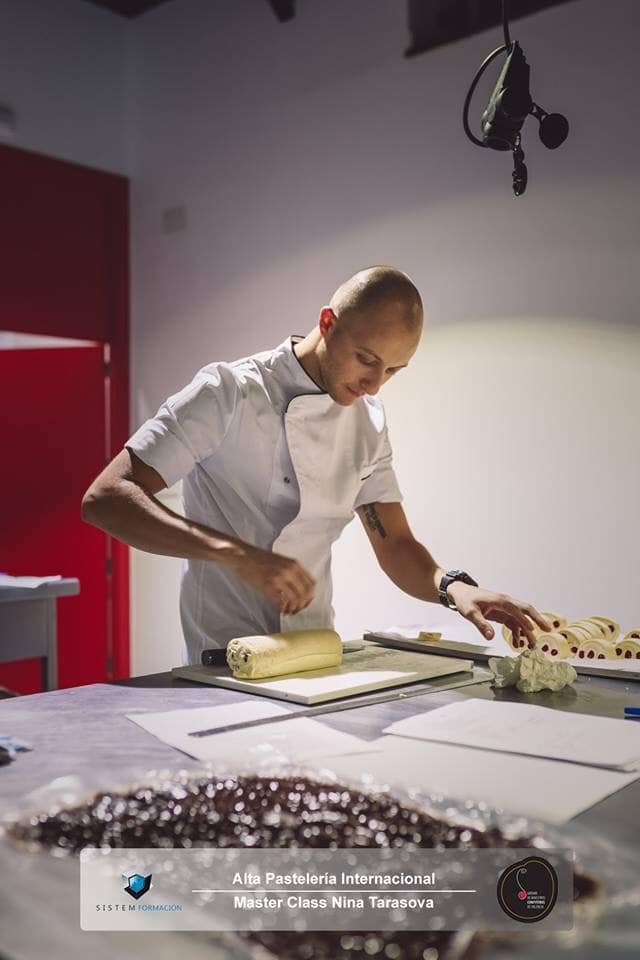 Formación de hostelería en restaurante de Valencia