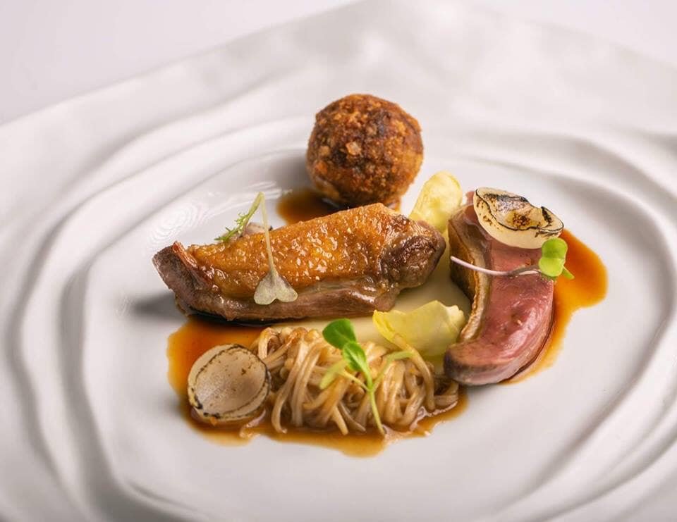 Formación de cocina para hostelería con plato de alta cocina
