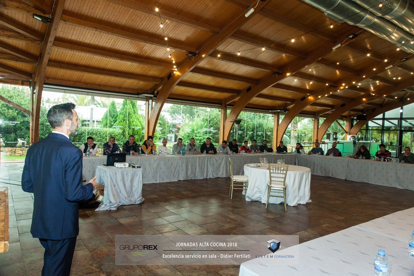 Formación de atención al cliente en restauración